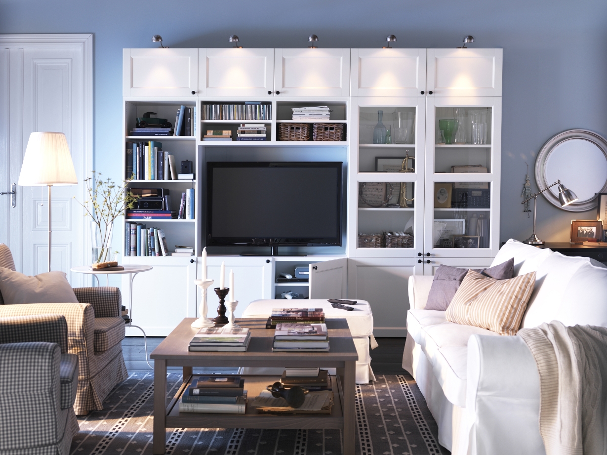 根據調查，消費者對於客廳收納有三大困擾，超過七成的